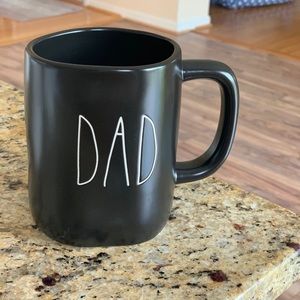 NEW Rae Dunn Black Mug βDADβ